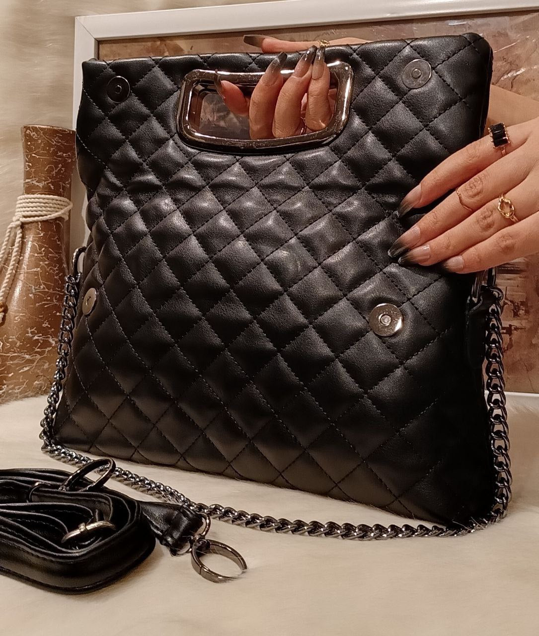 Leather handbag